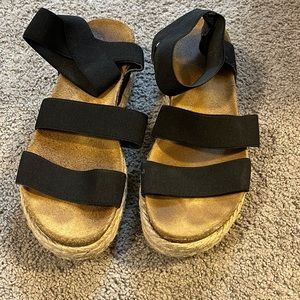 Steve Madden Platform Sandals